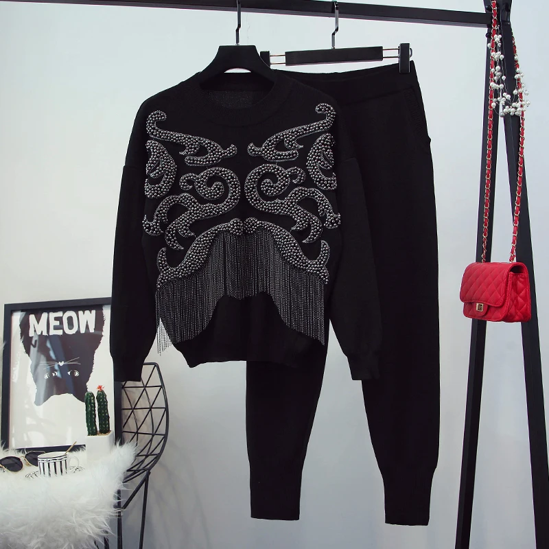 2018 High Quality Spring New Women Pure Color Geometric Pattern Beading Knit Shirt Pullovers + Elastic Waist Pants 2 Piece Sets
2018 High Quality Spring New Women Pure Color Geometric Pattern Beading Knit Shirt Pullovers + Elastic Waist Pants 2 Piece Sets