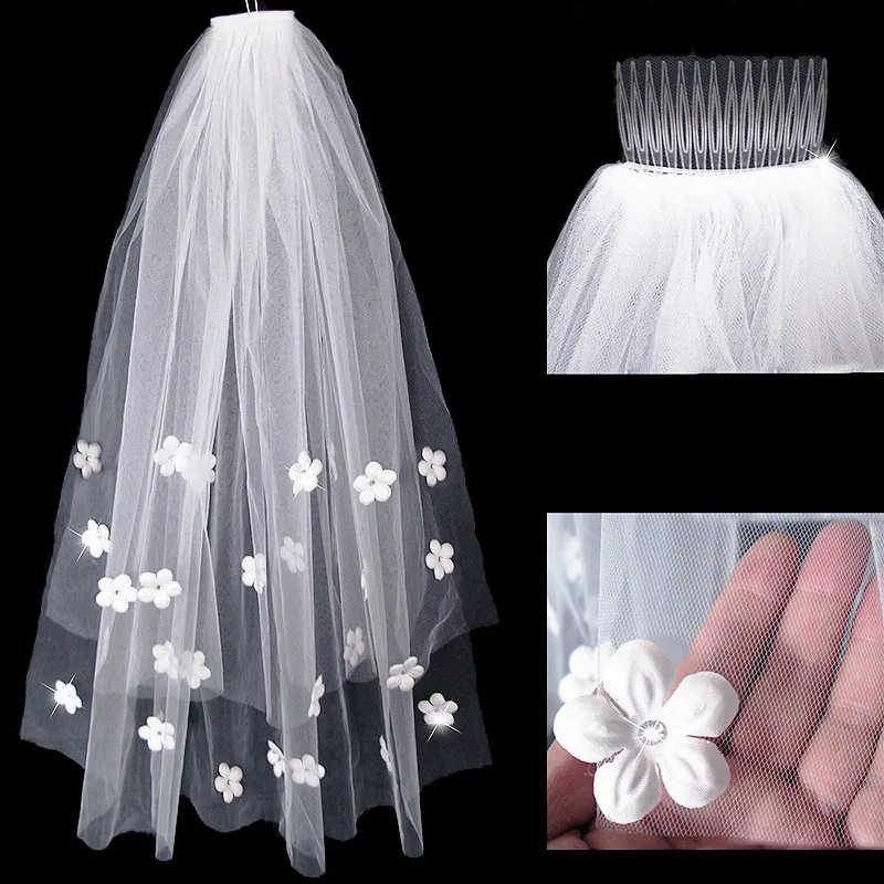 2019 Elegant Appliqued Short Woman Bridal Veils 2 layers 75 CM With Comb Ivory Veil for Bridal Cut Edge Tulle Wedding Veil
2019 Elegant Appliqued Short Woman Bridal Veils 2 layers 75 CM With Comb Ivory Veil for Bridal Cut Edge Tulle Wedding Veil