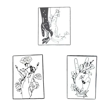 The new Henan hand and the bright hand meet hand to take the rose sad V victory finger brooch cartoon gift clothing backpack jew
The new Henan hand and the bright hand meet hand to take the rose sad V victory finger brooch cartoon gift clothing backpack jew