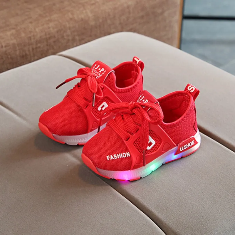 Kids Flash Led Light Breathable Baby Shoes LED Shoes for Children Casual Sports Sneakers Children Casual Fashion Shoes 1-3 Years
Kids Flash Led Light Breathable Baby Shoes LED Shoes for Children Casual Sports Sneakers Children Casual Fashion Shoes 1-3 Years