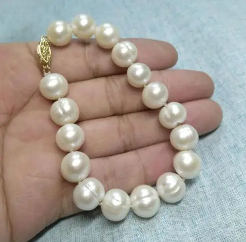 FREE SHIPPING HOT sell new Style >>>>CHARMING AAA+ 11-13MM WHITE AKOYA PEARL BRACELET 7.5-8" CLASP
FREE SHIPPING HOT sell new Style >>>>CHARMING AAA+ 11-13MM WHITE AKOYA PEARL BRACELET 7.5-8" CLASP