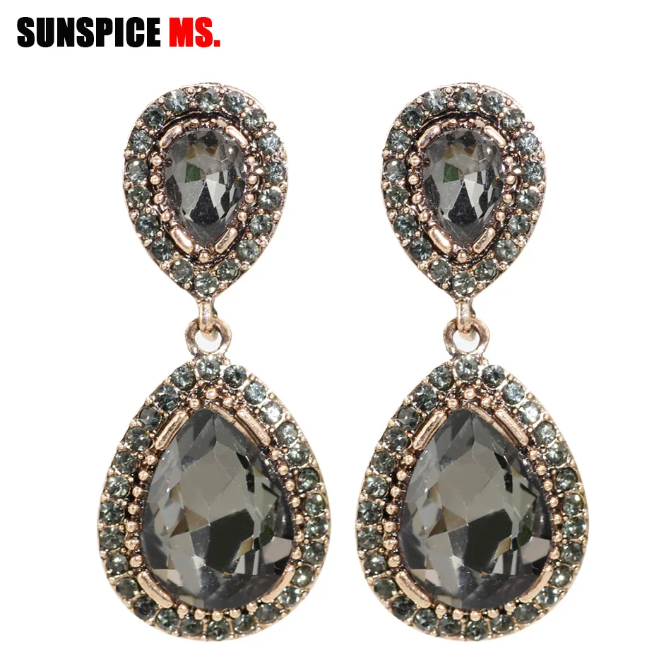 SUNSPICE MS Retro Vintage Morocco Women Dangle Earrings Antique Gold Color Big Water Drop Resin Bohemia Ethnic Wedding Jewelry
SUNSPICE MS Retro Vintage Morocco Women Dangle Earrings Antique Gold Color Big Water Drop Resin Bohemia Ethnic Wedding Jewelry