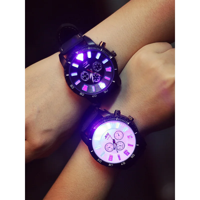Fashion Creative Men Women Watches Luxury Back Light Quartz Male Female Illuminate Wrist Watches Light Flash Clock zegarek mski
Fashion Creative Men Women Watches Luxury Back Light Quartz Male Female Illuminate Wrist Watches Light Flash Clock zegarek mski