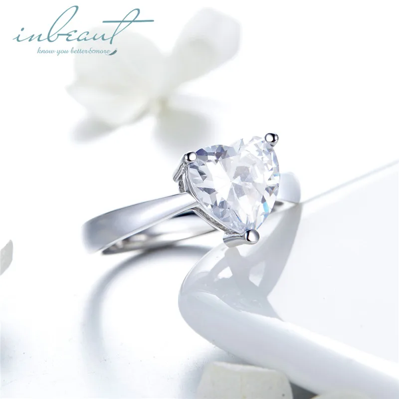 925 Silver Perfect Cut AAA Simulated Diamond Ring S925 Sparling White Heart Zircon Ring for Women Elegant Engagment Jewelry
925 Silver Perfect Cut AAA Simulated Diamond Ring S925 Sparling White Heart Zircon Ring for Women Elegant Engagment Jewelry