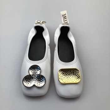 Women Flat Genuine Leather sheep leather upper soft flats with rubber outsole with all leather women shoes 2019 new arrival
Women Flat Genuine Leather sheep leather upper soft flats with rubber outsole with all leather women shoes 2019 new arrival