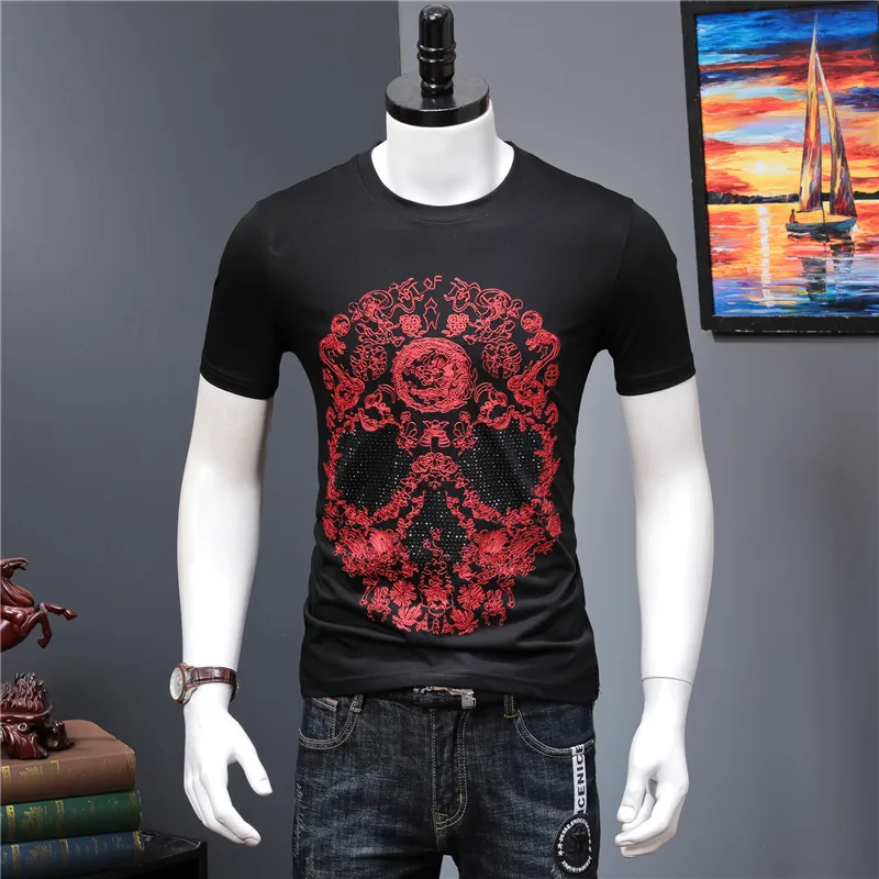 2019 Embroidery Skull T Shirts Men Short Sleeve Fashion Man Streetwear O Neck Slim Mercerized Cotton Camisetas Calavera Hombre
2019 Embroidery Skull T Shirts Men Short Sleeve Fashion Man Streetwear O Neck Slim Mercerized Cotton Camisetas Calavera Hombre