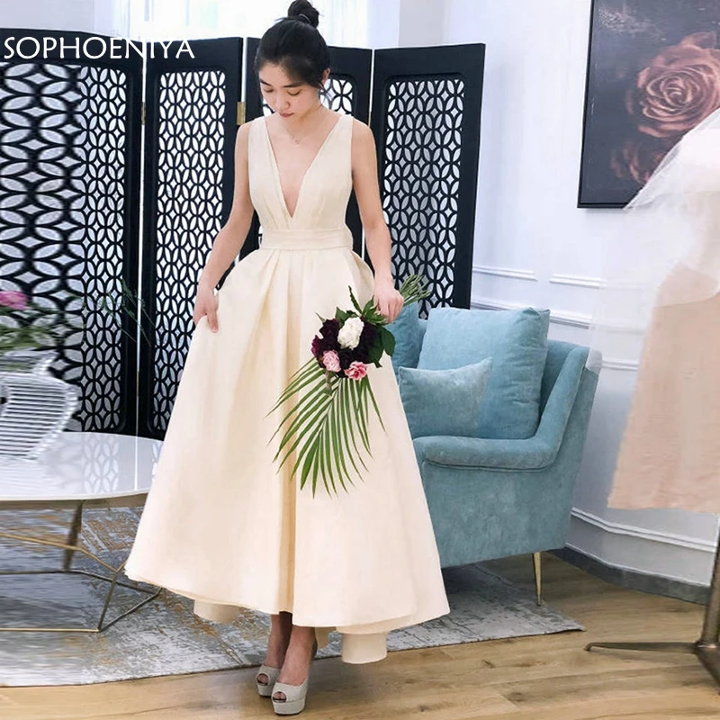 New Arrival Cap sleeve V Neck Short wedding dress 2024 Backless Sexy wedding gowns Tea length Vestido de festa longo
New Arrival Cap sleeve V Neck Short wedding dress 2024 Backless Sexy wedding gowns Tea length Vestido de festa longo