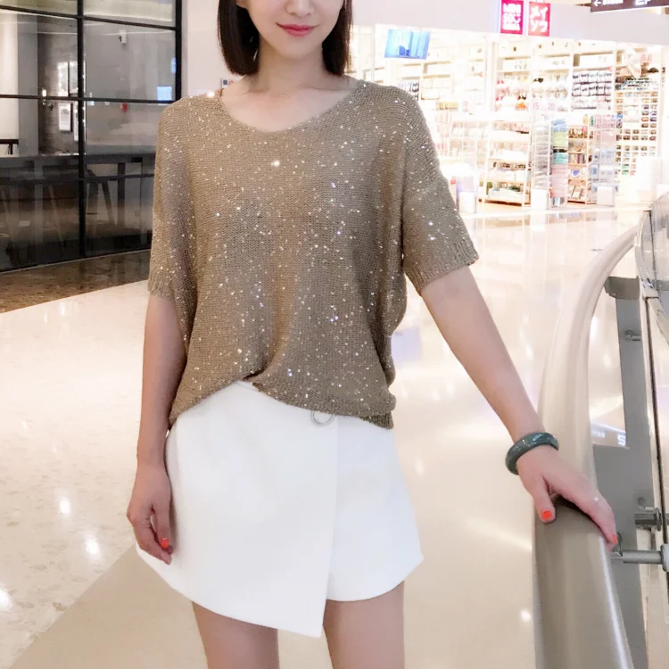 Cakucool Sequined Knitted Top Tshirts Summer Women Short Sleeve Tee Shiny V-neck Casual Loose Jumpers t shirt Femme 10colors
Cakucool Sequined Knitted Top Tshirts Summer Women Short Sleeve Tee Shiny V-neck Casual Loose Jumpers t shirt Femme 10colors
