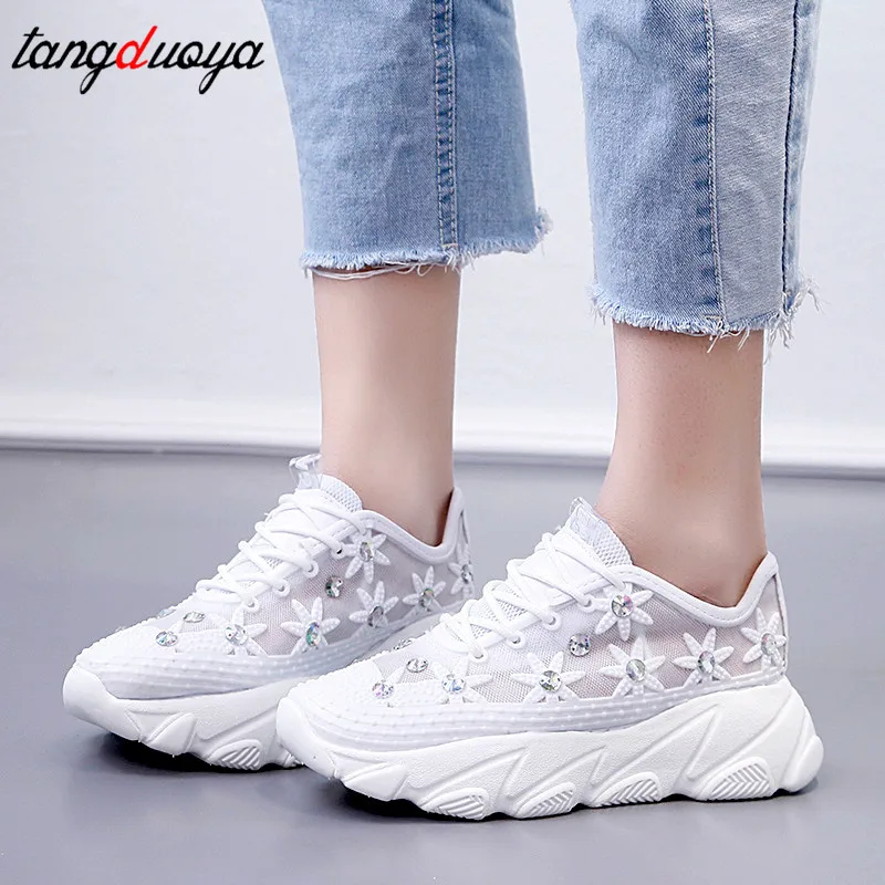 White Platform Sneakers Women Running Shoes Crystal Sneakers Breathable Walking Shoes Women Jogging Femme Sport Shoes Woman35 41
White Platform Sneakers Women Running Shoes Crystal Sneakers Breathable Walking Shoes Women Jogging Femme Sport Shoes Woman35 41