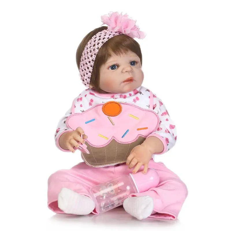 DollMai 57CM Lifelike Reborn Baby Doll Girl Bath Toys Real bebes reborn Full Body Silicone Girls dolls toys gift bonecas
DollMai 57CM Lifelike Reborn Baby Doll Girl Bath Toys Real bebes reborn Full Body Silicone Girls dolls toys gift bonecas