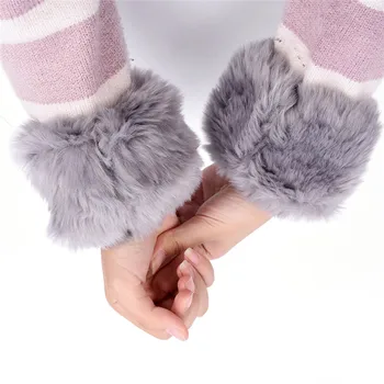 Oversleeve Faux Windproof Fur Arm Bracelet Wristbands Arm Sleeves Women Winter Wrist Warmer New
Oversleeve Faux Windproof Fur Arm Bracelet Wristbands Arm Sleeves Women Winter Wrist Warmer New