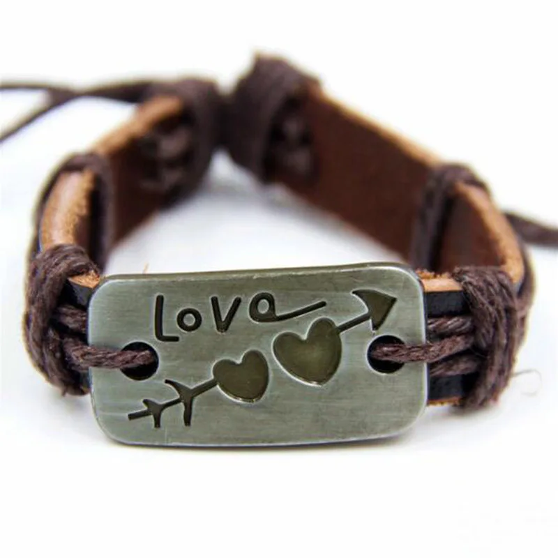 An Arrow Pierced Heart Vintage Lady Leather Bracelet Love Fashion Punk Man Knitting Charm Bracelet
An Arrow Pierced Heart Vintage Lady Leather Bracelet Love Fashion Punk Man Knitting Charm Bracelet