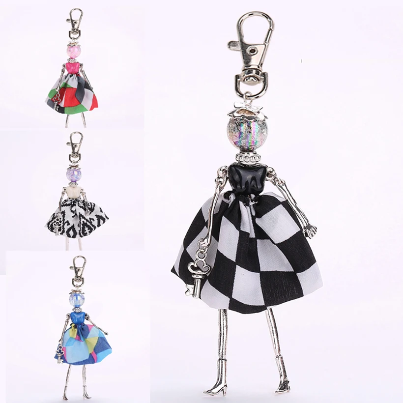 YLWHJJ brand 2017 New Fashion Cute Doll bag Keychain Jewelry Women Dress Resin bead Girl Key Chain Princes Alloy hot Car Pendant
YLWHJJ brand 2017 New Fashion Cute Doll bag Keychain Jewelry Women Dress Resin bead Girl Key Chain Princes Alloy hot Car Pendant