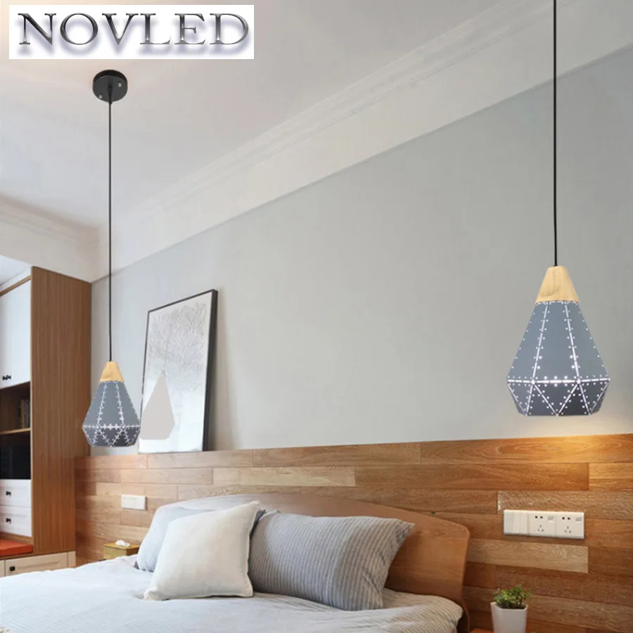 Simple Modern Art Fashion Wrought Iron Swan LED Chandeliers Three Round Dining Creative Personality Restaurant Bar Lighting
Simple Modern Art Fashion Wrought Iron Swan LED Chandeliers Three Round Dining Creative Personality Restaurant Bar Lighting