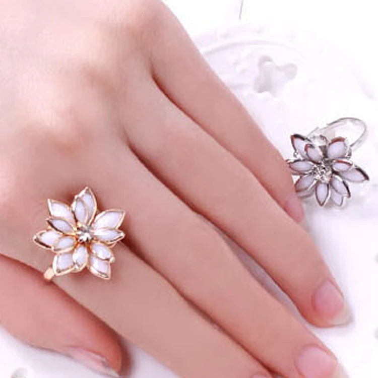Lovely Handmade Multi-layer Flower Ring Latest Selling Beautiful Luxury Grateful Stylish Modern
Lovely Handmade Multi-layer Flower Ring Latest Selling Beautiful Luxury Grateful Stylish Modern