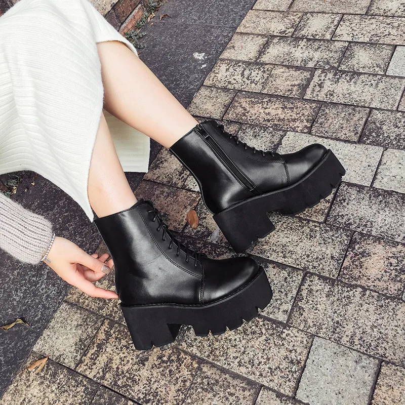 YMECHIC Autumn Breathable Platform Ankle Boots for Ladies 2019 Motorcycle Botas Round Toe Chunky Heels Shoes Women Wholesale
YMECHIC Autumn Breathable Platform Ankle Boots for Ladies 2019 Motorcycle Botas Round Toe Chunky Heels Shoes Women Wholesale