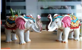 Ceramic Taiwan Cochin pottery jewelry elephant pose a pair Wedding gifts, living room decorations, housewarming
Ceramic Taiwan Cochin pottery jewelry elephant pose a pair Wedding gifts, living room decorations, housewarming