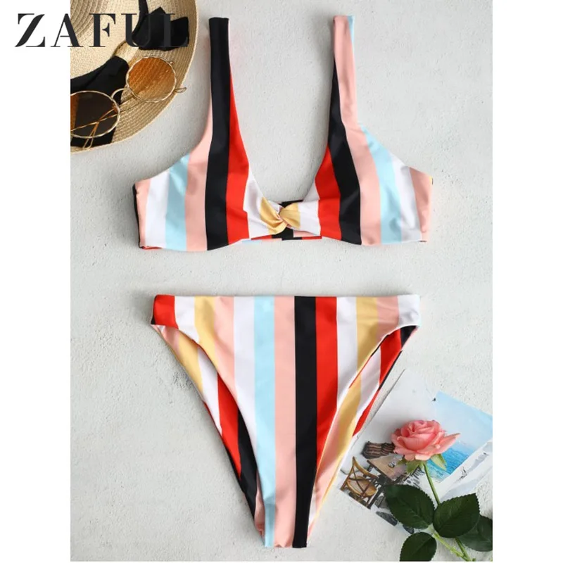 ZAFUL Rainbow Striped High Cut Bikini Set High Leg Twist Beach push up Bathing Suit Swimwear Bikinis maillot de bain femme
ZAFUL Rainbow Striped High Cut Bikini Set High Leg Twist Beach push up Bathing Suit Swimwear Bikinis maillot de bain femme