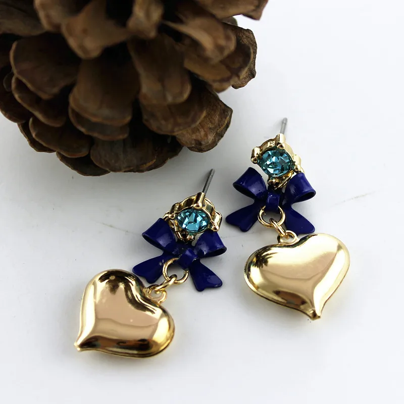 XQ Free shipping 2015 The new BJ yellow hearts blue bow blue earrings gifts for girls The new popular banquet texture
XQ Free shipping 2015 The new BJ yellow hearts blue bow blue earrings gifts for girls The new popular banquet texture