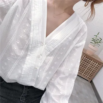 2019 Sweet Crochet Hollow Out Lace Embroidery V-Neck Oblique Placket Shirt Chic Long Sleeve Blouse Casual Women Top
2019 Sweet Crochet Hollow Out Lace Embroidery V-Neck Oblique Placket Shirt Chic Long Sleeve Blouse Casual Women Top