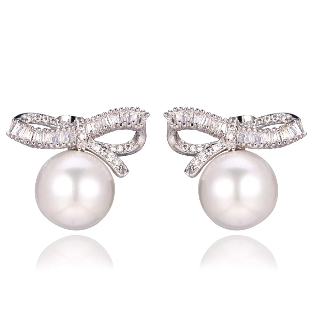 GrayBirds Copper With Clear AAA Cubic Zirconia Luxury Earrings For Office Lady Fashion Bow With Shell Pearl Jewelry XYE044P
GrayBirds Copper With Clear AAA Cubic Zirconia Luxury Earrings For Office Lady Fashion Bow With Shell Pearl Jewelry XYE044P