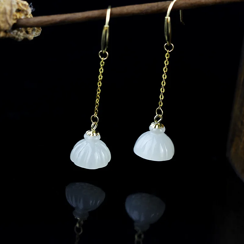 Ruili City ladies natural color treasure 18 carat gold and jade lotus Peng Tian Original Design Earrings Jewelry free postage
Ruili City ladies natural color treasure 18 carat gold and jade lotus Peng Tian Original Design Earrings Jewelry free postage