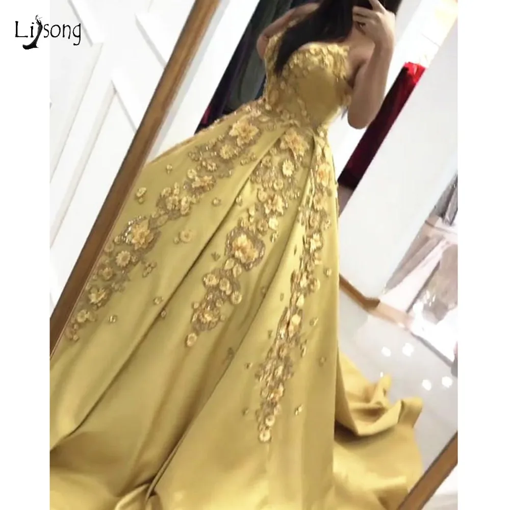 Abendkleider Saudi Arabic 3D Flower Prom Dresses 2019 Beaded Sequined Long Prom Gowns Sweetheart Off Shoulder Pretty Party Dress
Abendkleider Saudi Arabic 3D Flower Prom Dresses 2019 Beaded Sequined Long Prom Gowns Sweetheart Off Shoulder Pretty Party Dress