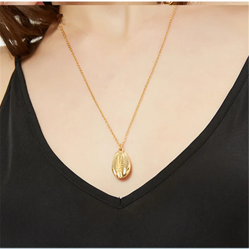 Fashion Silver Gold Conch Shell Pendant Necklace for Women Girl Beach Boho Jewelry collar de conchas collares de moda 2019
Fashion Silver Gold Conch Shell Pendant Necklace for Women Girl Beach Boho Jewelry collar de conchas collares de moda 2019