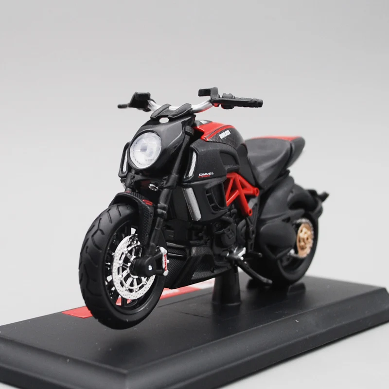 New Special Die Casting 1/18 Large Devil Motorcycle Model Collection With Base Packing Toys For Children
New Special Die Casting 1/18 Large Devil Motorcycle Model Collection With Base Packing Toys For Children