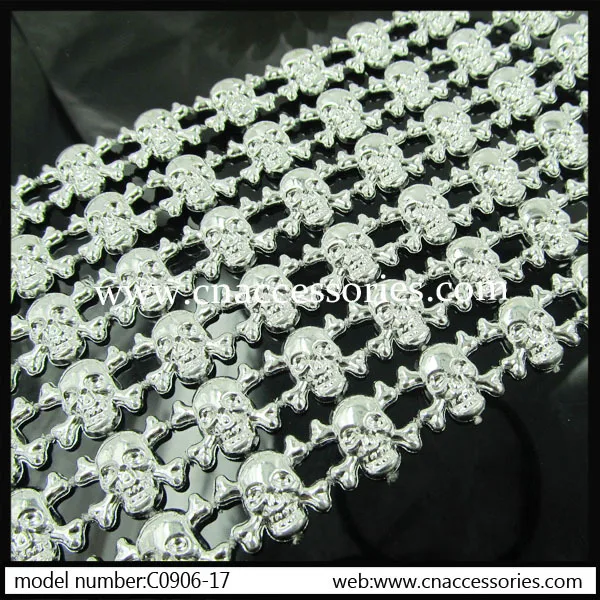 free shipment,new design skull stud patches trimming for clothing,1yard/lot,punk skull accessories for cellphone case decoration
free shipment,new design skull stud patches trimming for clothing,1yard/lot,punk skull accessories for cellphone case decoration