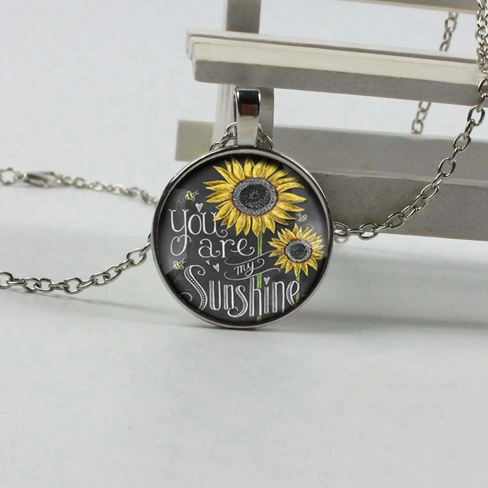 2018 Vintage Style Sunflower Necklace for Women You are my Sun Glass Bronze Chain
2018 Vintage Style Sunflower Necklace for Women You are my Sun Glass Bronze Chain