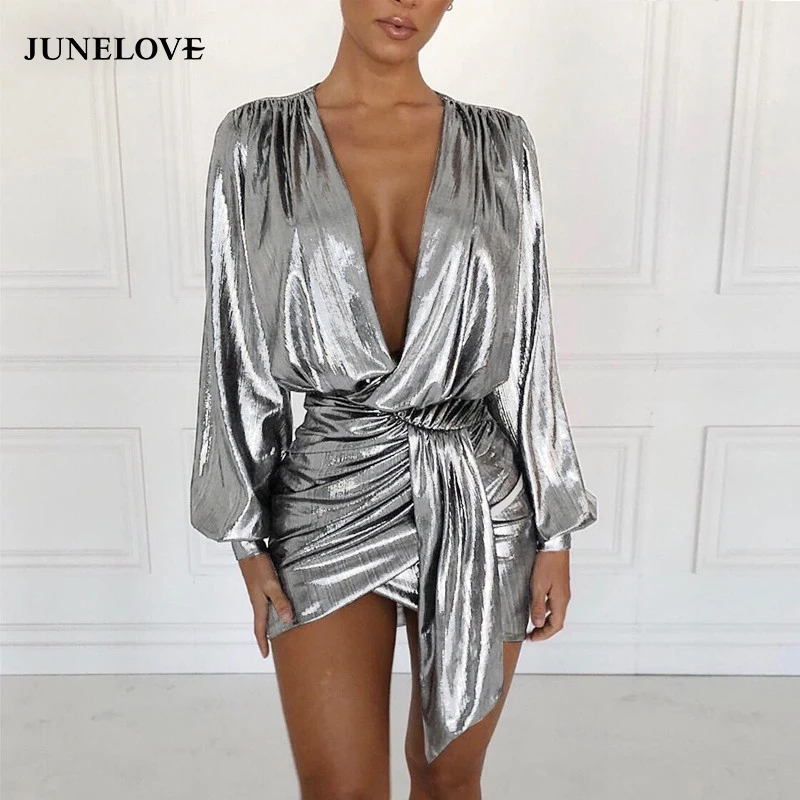 JuneLove Women Sexy Dress Longs Sleeve V Neck Bandage Dress Sexy Bodycon Bronzing Celebrity Party Dresses Mini Dress Vestidos
JuneLove Women Sexy Dress Longs Sleeve V Neck Bandage Dress Sexy Bodycon Bronzing Celebrity Party Dresses Mini Dress Vestidos