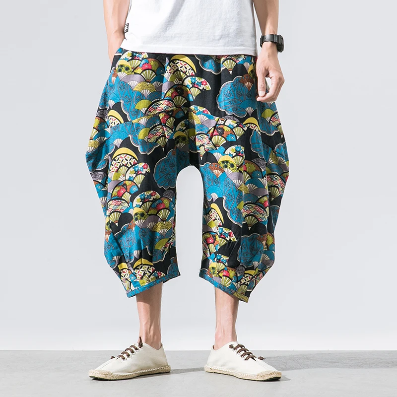 Men's Wide Crotch Linen Lantern Pants Summer Fashion Casual Pattern Japan Style Retro Loose Soft Baggy Cross 3/4 Harem Pants
Men's Wide Crotch Linen Lantern Pants Summer Fashion Casual Pattern Japan Style Retro Loose Soft Baggy Cross 3/4 Harem Pants