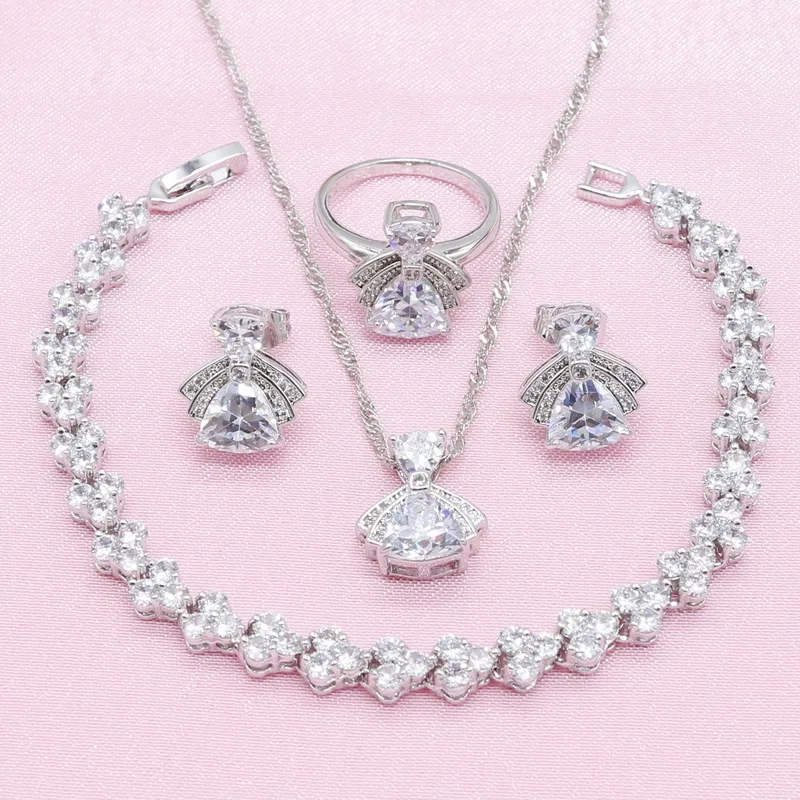2019 New 925 Silver Jewelry Sets For Women White Cubic Zirconia Classic Earrings Necklace Pendant Ring Bracelet Free Gift Boxs
2019 New 925 Silver Jewelry Sets For Women White Cubic Zirconia Classic Earrings Necklace Pendant Ring Bracelet Free Gift Boxs