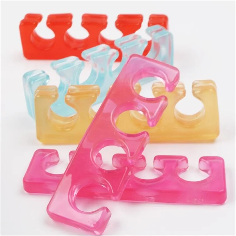2pcs / pack Silicone Soft Form Toe Separator / Finger Spacer For Manicure Pedicure Nail Tool Flexible Soft Silica Random Colors
2pcs / pack Silicone Soft Form Toe Separator / Finger Spacer For Manicure Pedicure Nail Tool Flexible Soft Silica Random Colors