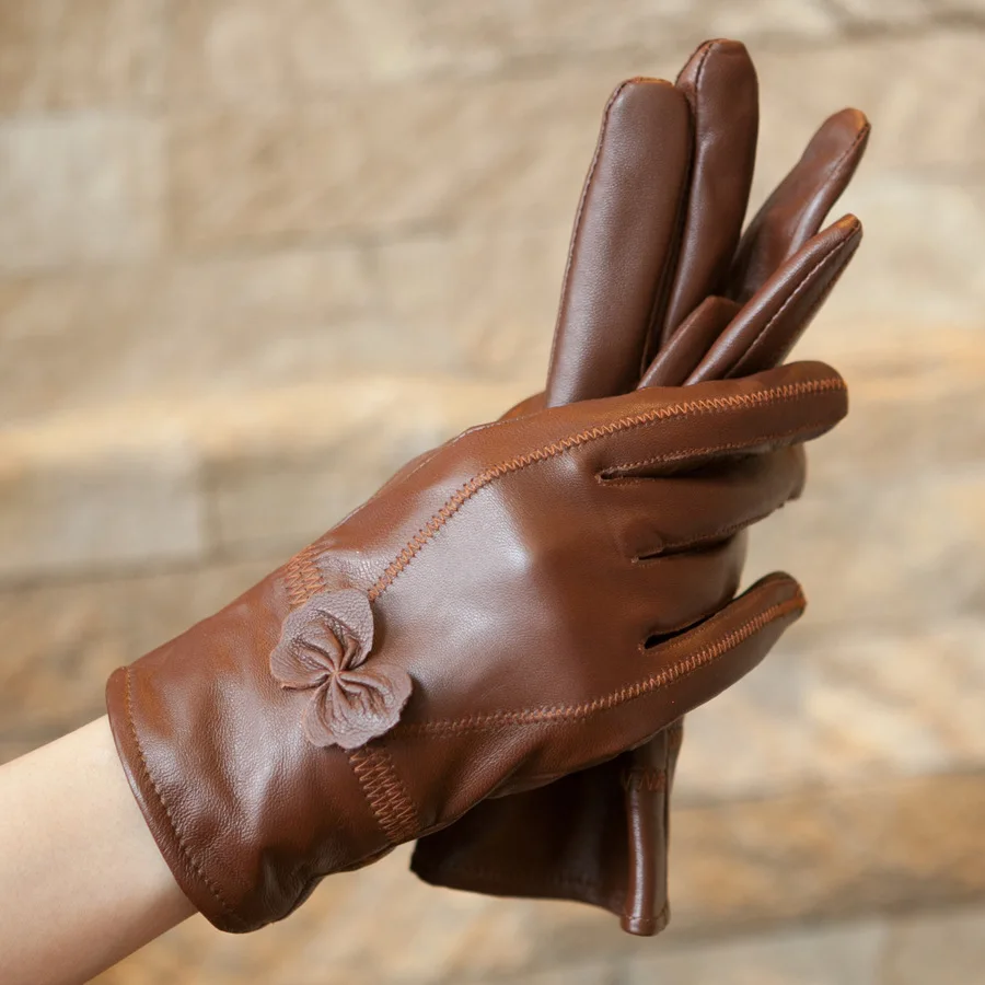 Genuine Leather Gloves Women's Sheepskin Warm Thickened Plus Velvet Outdoor Mittens Lady Winter Bowknot Elegant Hand Muff H3255
Genuine Leather Gloves Women's Sheepskin Warm Thickened Plus Velvet Outdoor Mittens Lady Winter Bowknot Elegant Hand Muff H3255