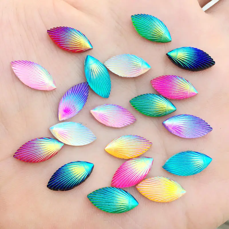 80pcs 7*15mm Shell Horse eye shape Rhinestone clothing accessories phone flat back party decoration.-A34
80pcs 7*15mm Shell Horse eye shape Rhinestone clothing accessories phone flat back party decoration.-A34