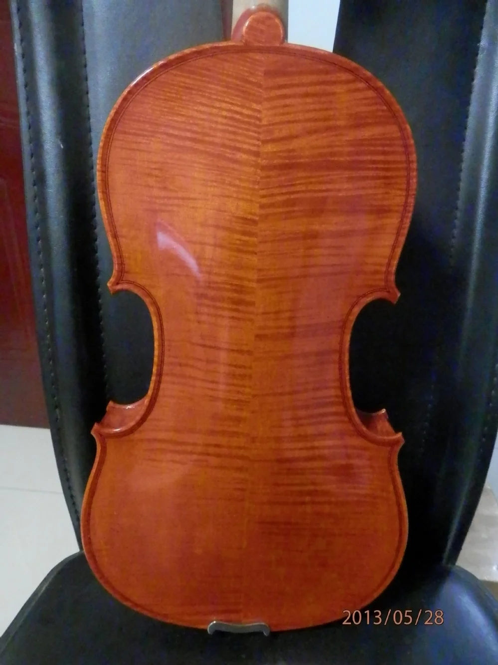

New Finished Handmade 4/4 violin Strad model ,nice flamed maple back No. ZM4