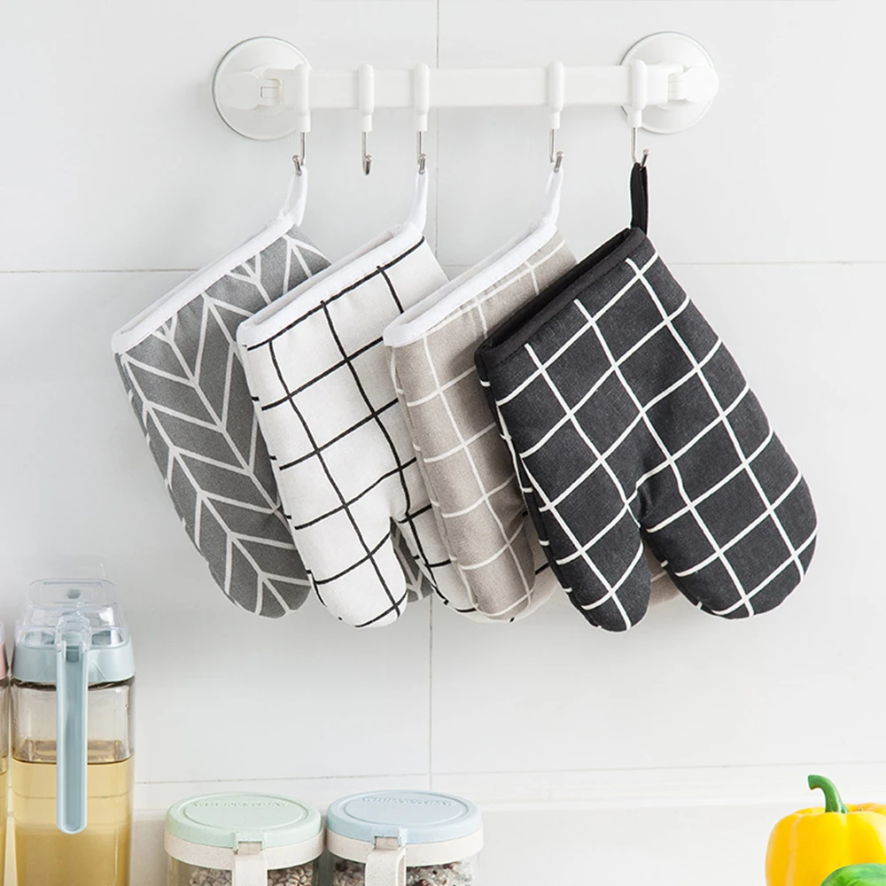 New 1Pcs Simple Lattice Cotton Oven Mitten Heatproof Thickened Gloves Kitchen Baking Gloves Microwave Oven Gloves
New 1Pcs Simple Lattice Cotton Oven Mitten Heatproof Thickened Gloves Kitchen Baking Gloves Microwave Oven Gloves