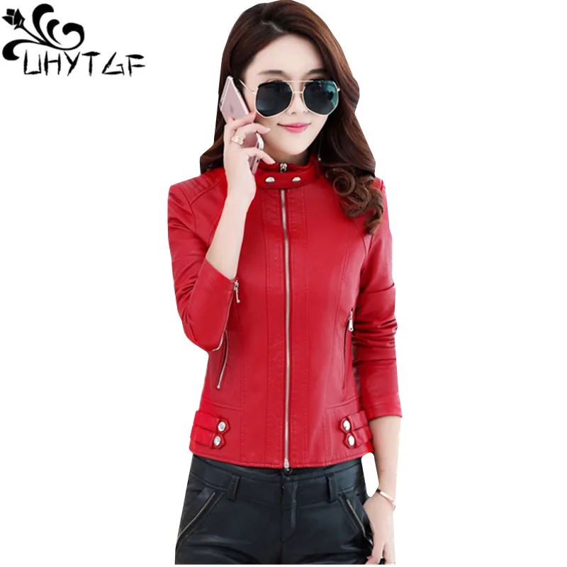 UHYTGF Autumn Winter Leather Jacket Women Fashion Short Outerwear Standing Collar Slim Leather Jacket Lady Elegant Coat M-4XL128
UHYTGF Autumn Winter Leather Jacket Women Fashion Short Outerwear Standing Collar Slim Leather Jacket Lady Elegant Coat M-4XL128
