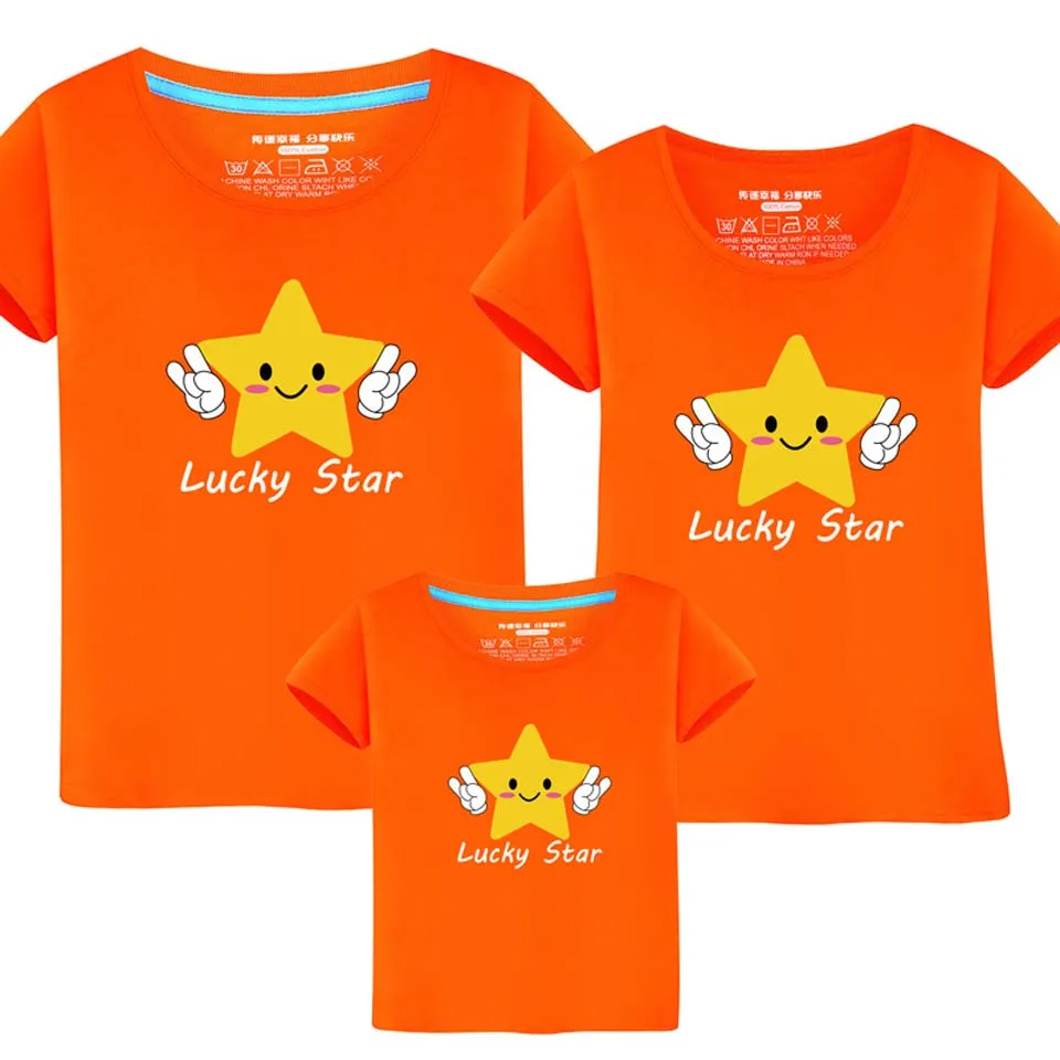 2018 Father Son Matching Clothes Lucky Star Pattern T Shirt Mother&Kids Clothing Suit Mother Daughter Outfits Family Look
2018 Father Son Matching Clothes Lucky Star Pattern T Shirt Mother&Kids Clothing Suit Mother Daughter Outfits Family Look