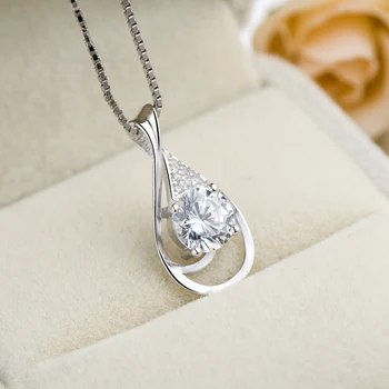 Wholesale Jewelry Sterling Silver Clavicle Necklace Pendant Zircon Carbon Pendant for Women Drop Pendant S925 18inches Chain
Wholesale Jewelry Sterling Silver Clavicle Necklace Pendant Zircon Carbon Pendant for Women Drop Pendant S925 18inches Chain