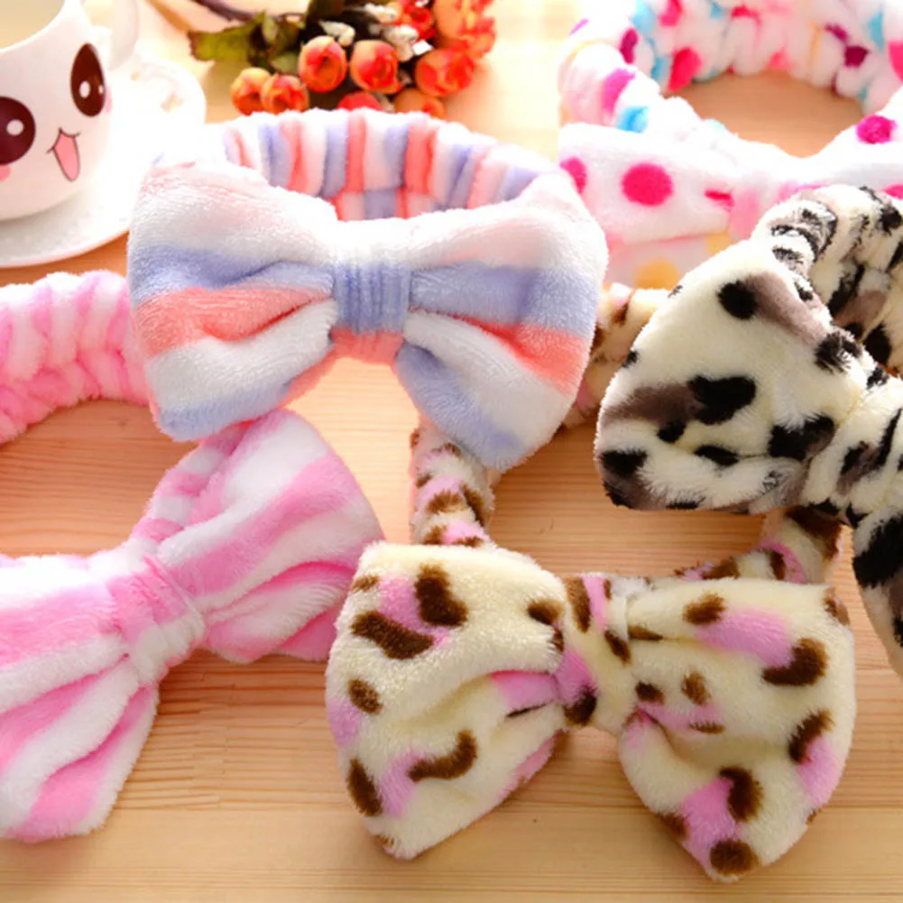 1 pc Sweet Girls Butterfly Knot Flannel Headband Towel Make up Wash Super Elastic Bands Girls Headwear With 12 Patterns
1 pc Sweet Girls Butterfly Knot Flannel Headband Towel Make up Wash Super Elastic Bands Girls Headwear With 12 Patterns