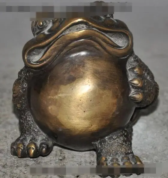 S4396 chinese fengshui bronze wealth money coin Golden Toad spittor Bufo rich statue
S4396 chinese fengshui bronze wealth money coin Golden Toad spittor Bufo rich statue