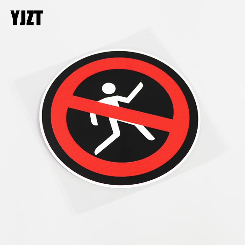 YJZT 13.5CM*13.5CM Interesting Warning Mark Prohibit Run PVC Car Sticker Decal Accessories 13-0756 | Автомобили и мотоциклы