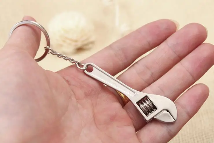 New Creative mini tool activities wrench key chains changeable spanner keyrings personality customized keychain
New Creative mini tool activities wrench key chains changeable spanner keyrings personality customized keychain