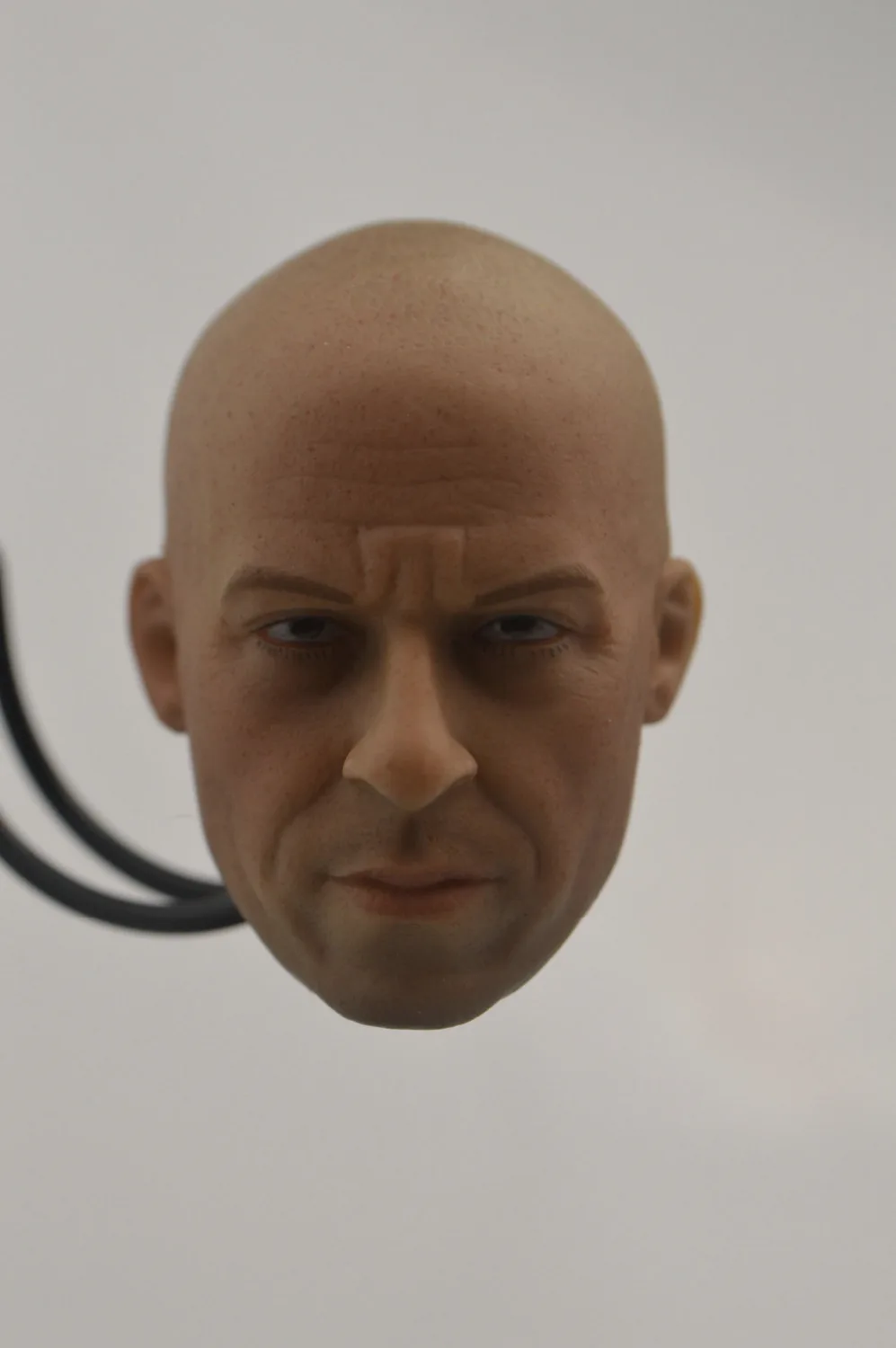 HOT FIGURE TOYS 1/6 headplay Vin Diesel headsculpt Fast & Furious for 12" Action Figure doll Toys soldier model
HOT FIGURE TOYS 1/6 headplay Vin Diesel headsculpt Fast & Furious for 12" Action Figure doll Toys soldier model
