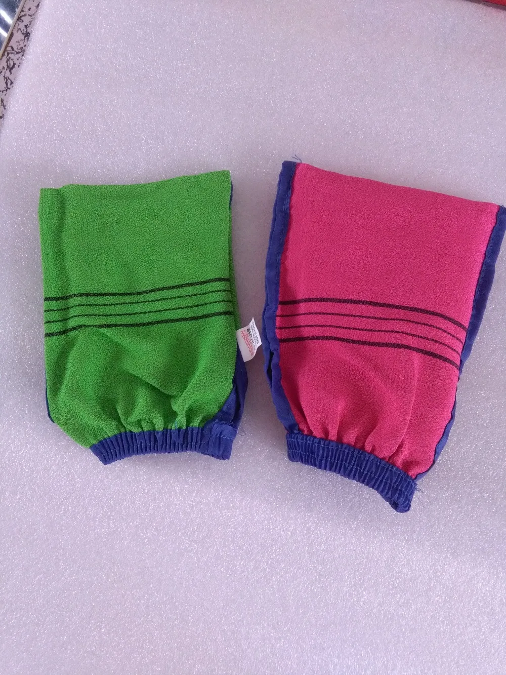 5pcs, 10pcs /lot Double sided hammam scrub mitt magic peeling glove exfoliating tan removal mitt
5pcs, 10pcs /lot Double sided hammam scrub mitt magic peeling glove exfoliating tan removal mitt