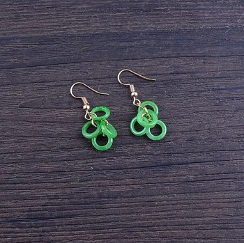 Original fashion Retro Green Earrings female retro long circle earrings geometric temperament
Original fashion Retro Green Earrings female retro long circle earrings geometric temperament