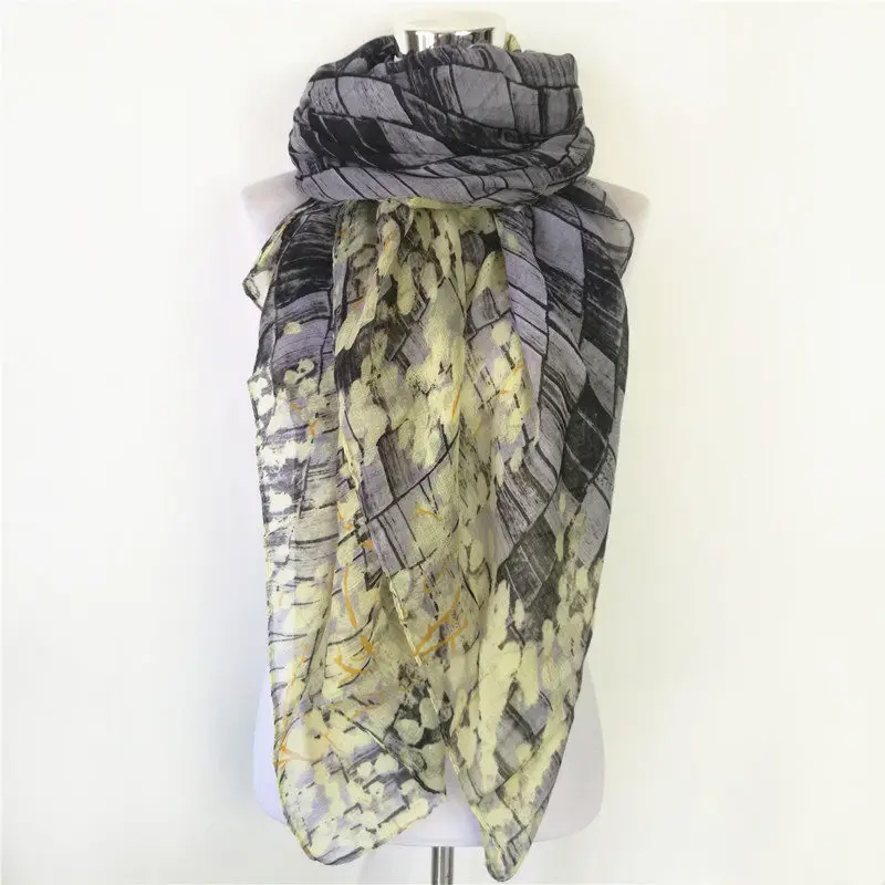 Women Shawls Pashmina viscose Scarf Wraps Thin Satin Floral Retro Ethnic Style 2018 New Long Spring Summer Beach Scarve
Women Shawls Pashmina viscose Scarf Wraps Thin Satin Floral Retro Ethnic Style 2018 New Long Spring Summer Beach Scarve